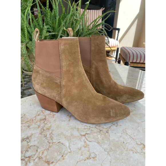 Matisse Harper Tan Leather Ankle Boots 9 - Women | Color: Beige camel brown  | S - Picture 9 of 9